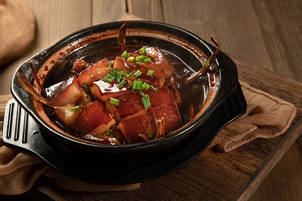 hangzhou's famous dongpo pork dish ready to whet appetites