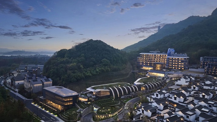 xianghu liberty manor blends natural beauty, cultural elegance