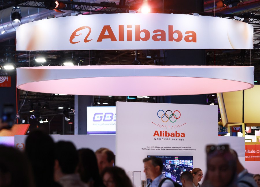 china's e-commerce giant alibaba appoints new chairman, ceo